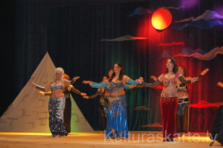 Austrudeju grupa "Amira"